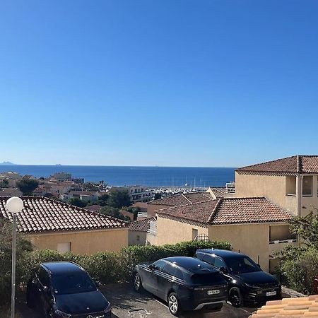 Studio Vue Mer Avec Piscine Et Terrain De Tennis Sausset-les-Pins Esterno foto