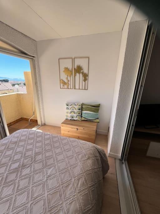 Studio Vue Mer Avec Piscine Et Terrain De Tennis Sausset-les-Pins Esterno foto